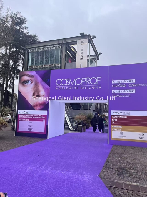 Het laatste nieuws van het bedrijf over Gieni's Cosmetics vulmachine-onderneming debuteert op Bologna Beauty Expo in Italië: strategische kans om de wereldmarkt uit te breiden