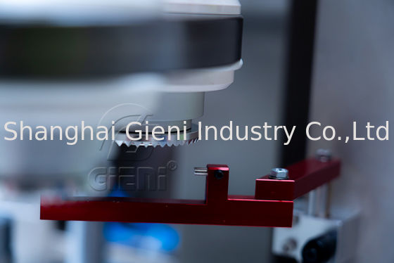 Van het het Gezichtsreinigingsmiddel van de handroom van de de Tandpasta Plastic Buis de Vullende en Verzegelende Machine