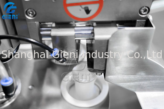 De Buis van de het Wateromloop van SUS316L 2400pcs/H Kosmetische het Vullen Machine