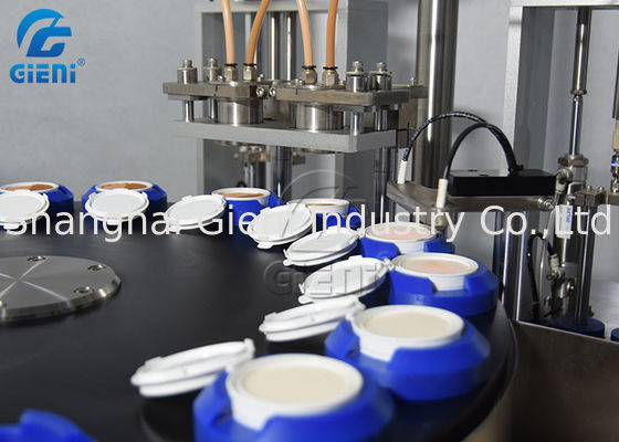 20ml roterende Kosmetische het Vullen Machine voor de Stichtingsroom 30pcs/Min van BB