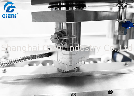 20L mand 10 Pijpen Hete Lippenpommade het Vullen Gedreven Machinecilinder