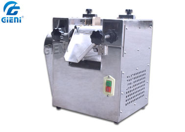 Goede prijs. Laboratory Type Cosmetic Filling Machine Lipstick Three Roll Mill Rotate Speed Adjustable online